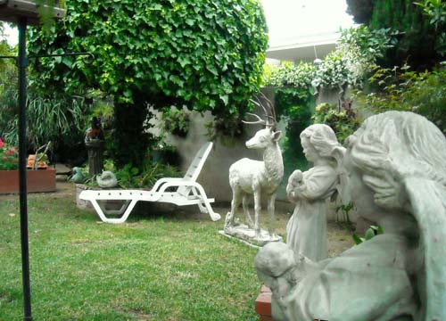 Three Angels at The Garden