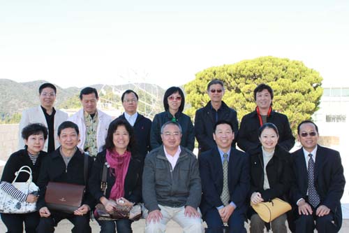 2009年12月与易沃伙伴们于洛杉矶